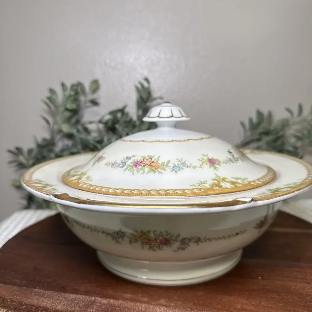 Imperial China Japan Covered Vegetable Bowl Tureen Floral Gold Serving Dish Vtg